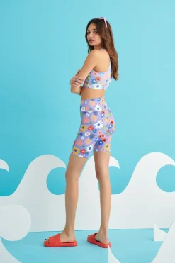 Aruba Top><noscript><img width=