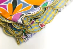Daisies Table Cloth>Celia B Best