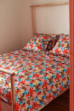 Margarite Bedding Set><noscript><img width=